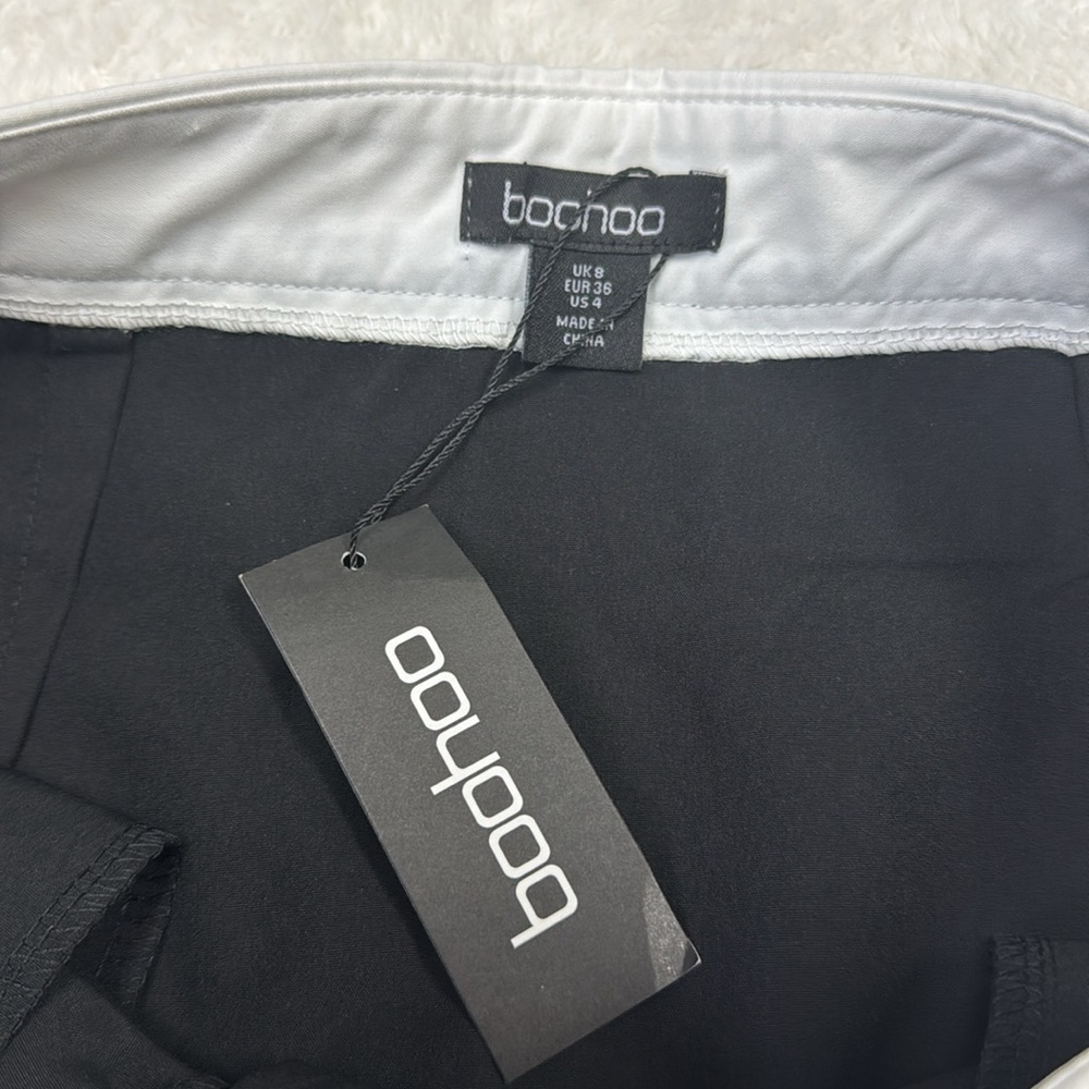 Boohoo Black Mini Skirt with White Waistband - Picture 8 of 9